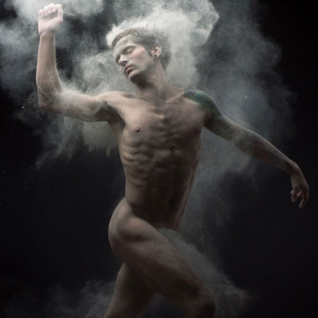 OLIVIER-VALSECCHI-dust-0